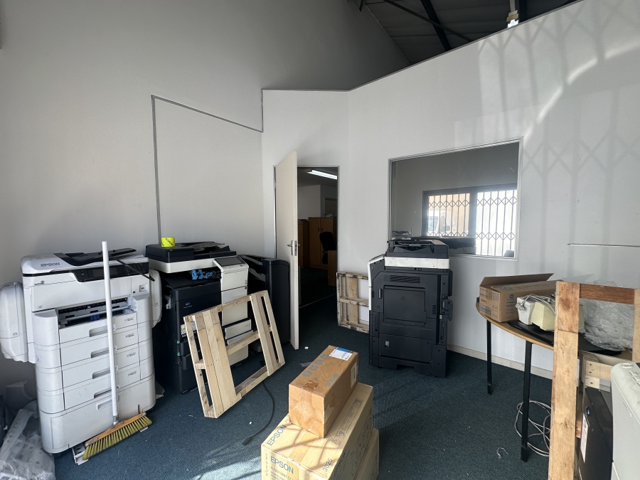 To Let commercial Property for Rent in Montague Gardens Western Cape